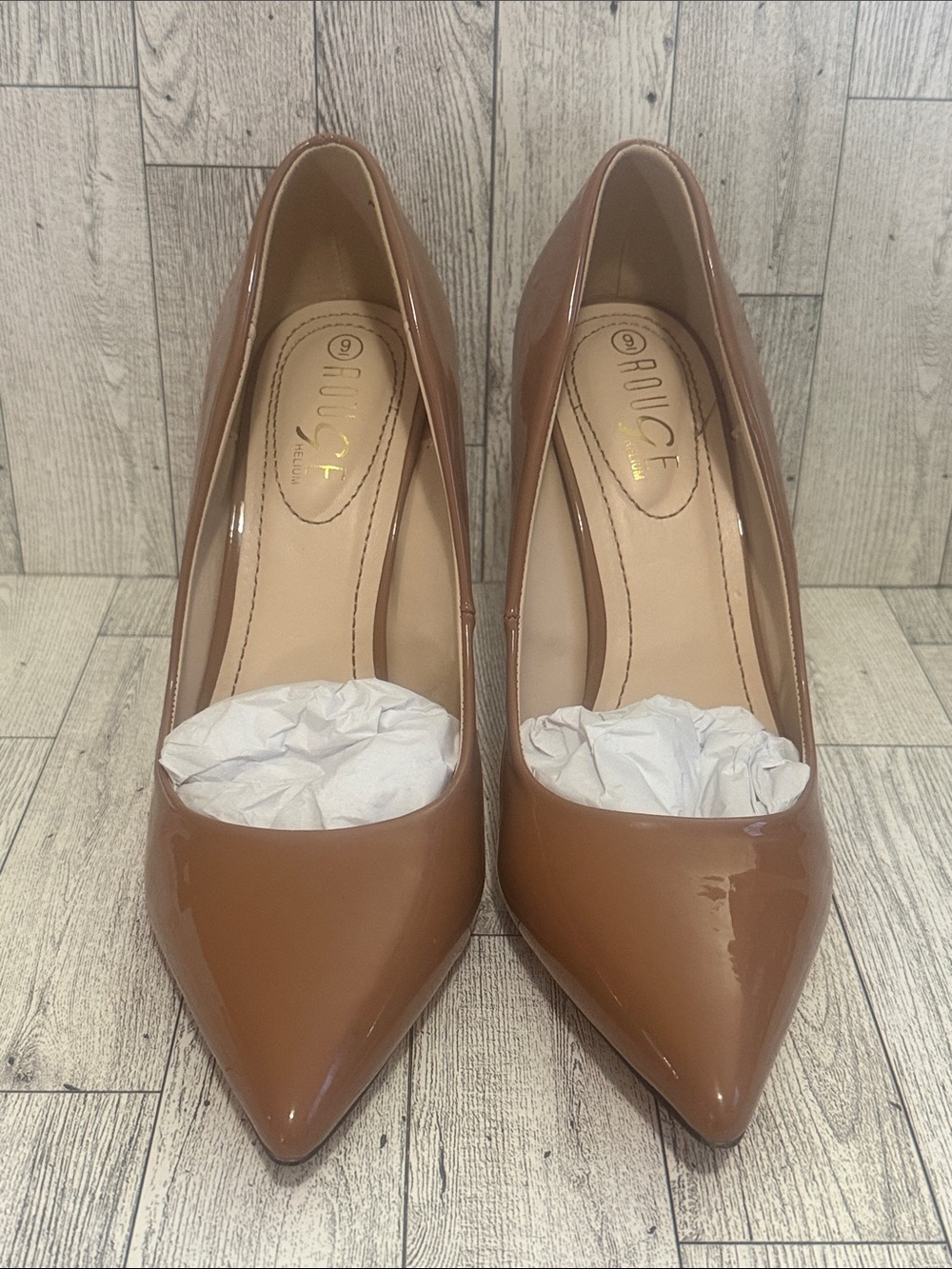Rouge! Classic Patent Pointed-Toe Pumps in Tan